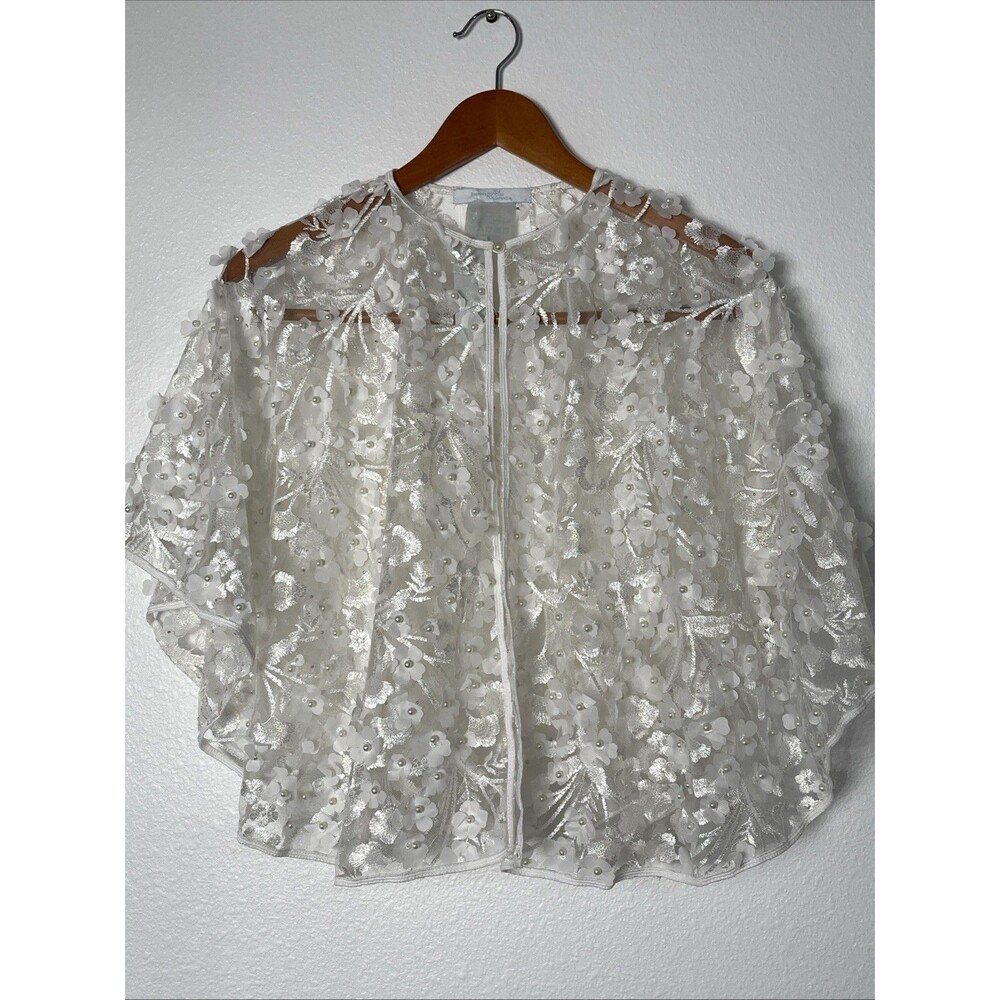 Southern Living Borrowed & blue flower White Patel Pearl Poncho NWT Elegant Sz1